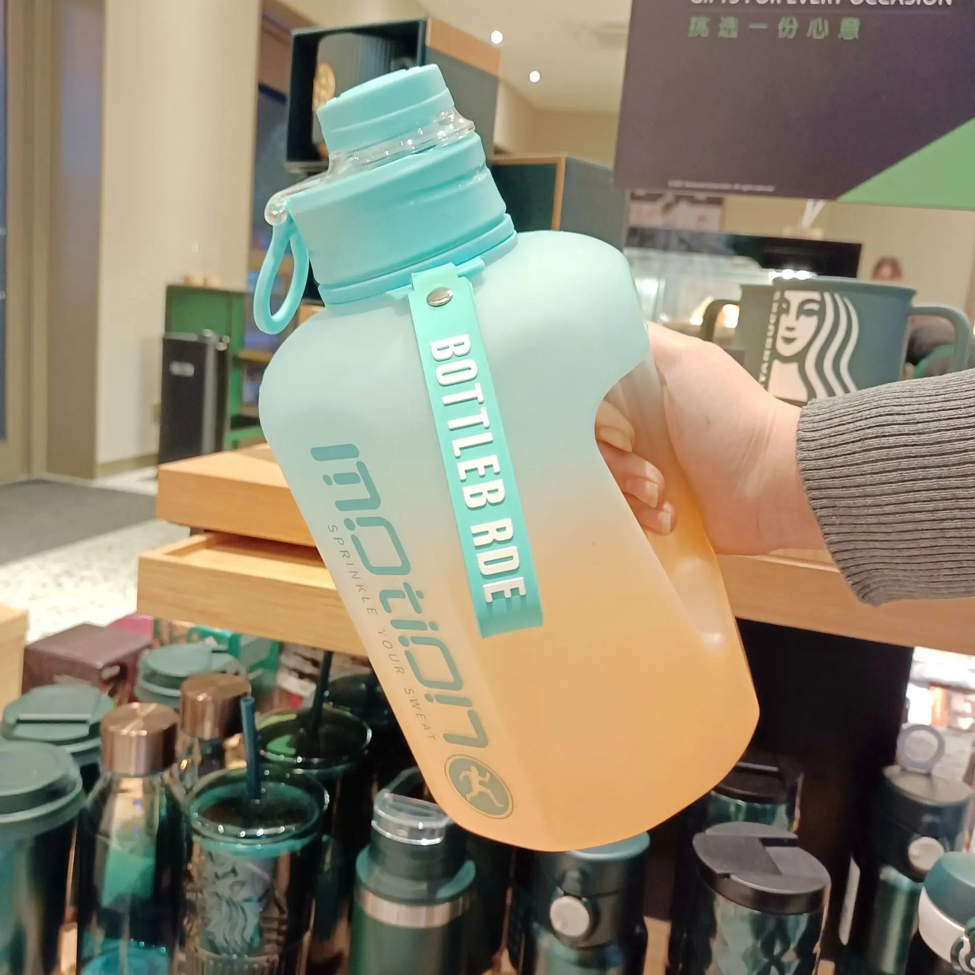 2.4 Liter Sports Water Bottle With Straw Large Capacity Fitness With Scale Gradient Kettle Outdoor Plastic Portable Water Bottle